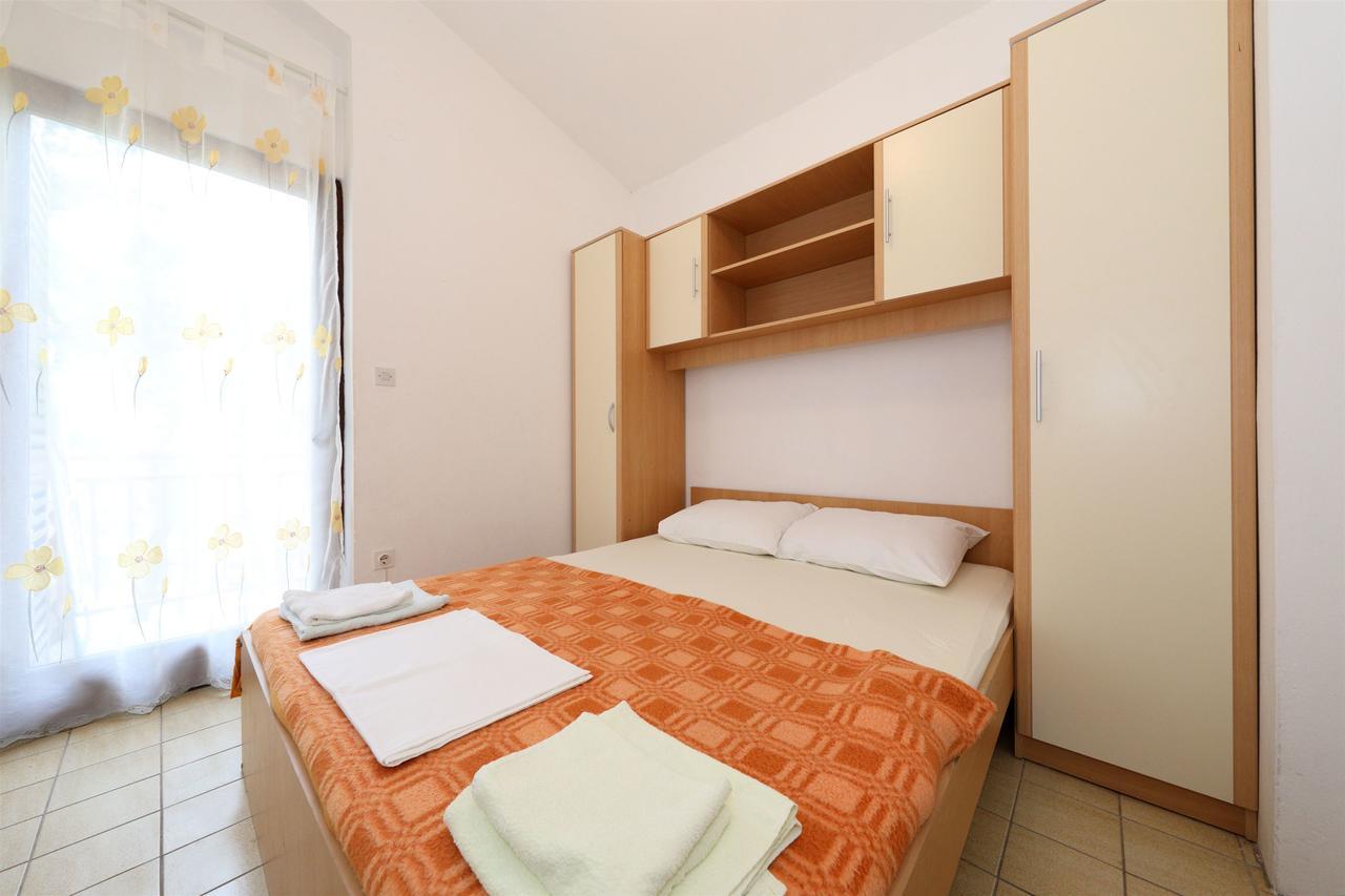 Rooms Jeriko Vodice Exteriör bild
