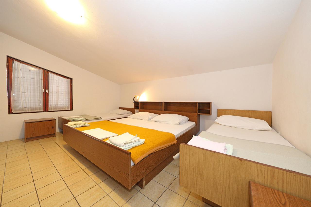 Rooms Jeriko Vodice Exteriör bild